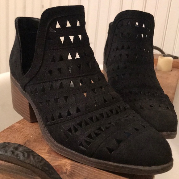 Fergalicious Shoes - Fergalicious booties